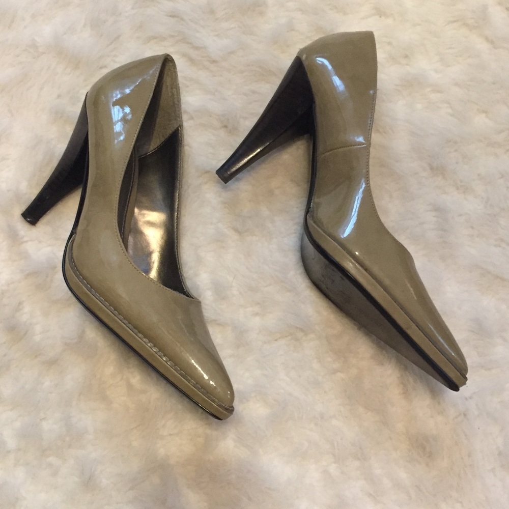 Pointy heels, size 8.5